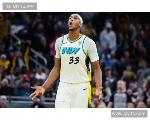 亚历山大失误 哈利伯顿断球反击暴扣