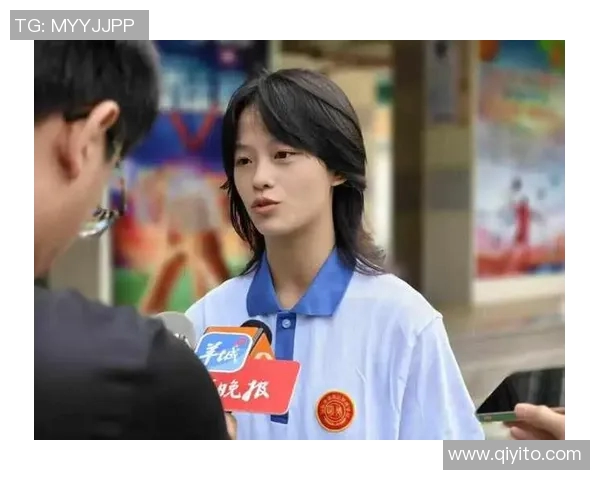 真未来之妞!汕头女高中生除了360拉杆上篮 还能抓筐和勉扣 真未来之妞!汕头女高中生除了360拉杆上篮 还能抓筐和勉扣