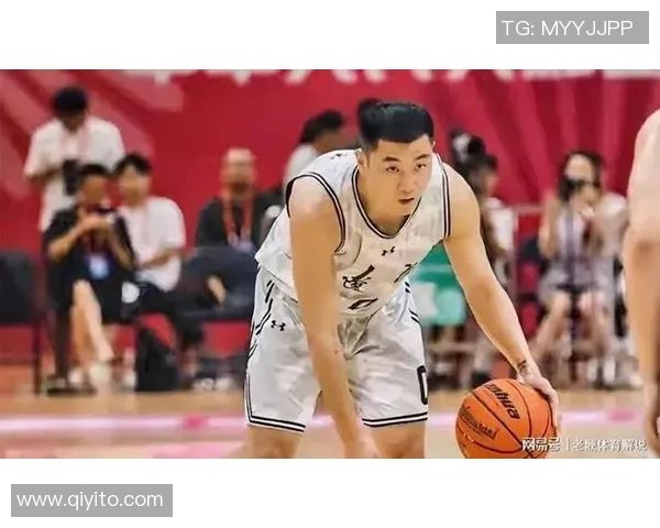 辽宁全运队启程东莞!高诗岩签名,大韩随队,杨鸣+2将自行去机场 辽宁全运队启程东莞!高诗岩签名,大韩随队,杨鸣+2将自行去机场